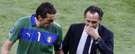 《极乐迪斯科》开发者曾效仿《永恒之柱》视觉风格