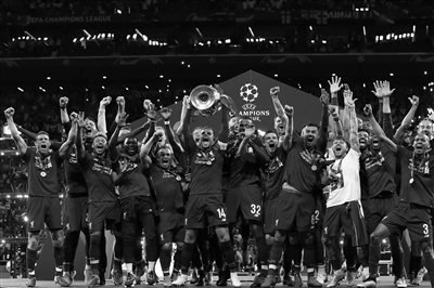 [国内足球]蒯纪闻妙传助攻 古斯塔沃梅开二度