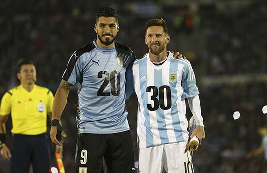 电竞玩家狂欢！红魔北京首家体验店空降京东MALL