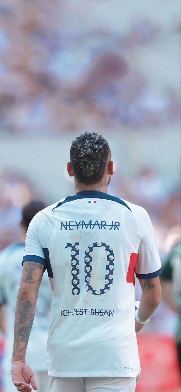 TA：英超进入了换帅高峰期，但真正的顶级人选却在逐渐减少