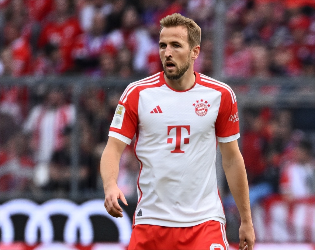 曼联小梅西足总杯有望首秀，本周已随一队训练！弗莱彻或创造历史